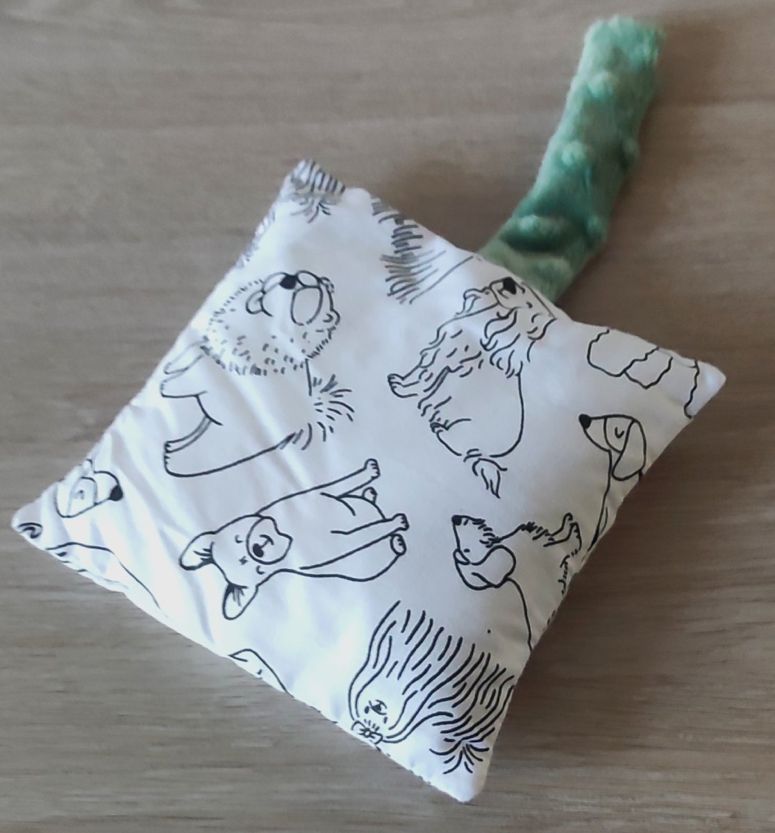 Bouillotte sèche enfant avec housse à colorier motif chiens