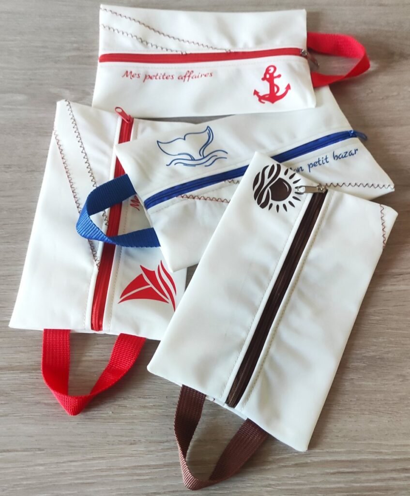 trousse en voile de bateau recyclée