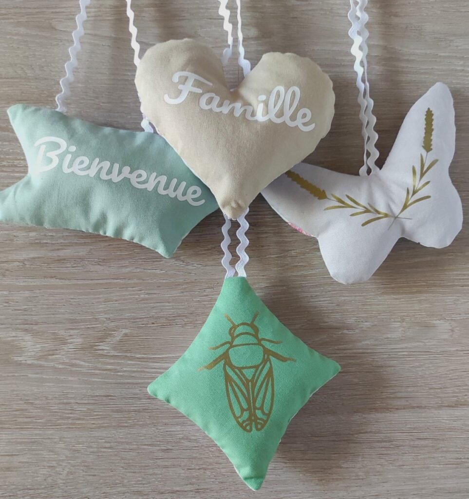Suspensions à la lavande de la collection Un été en Provence